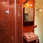 Appartement Patricia 06 *